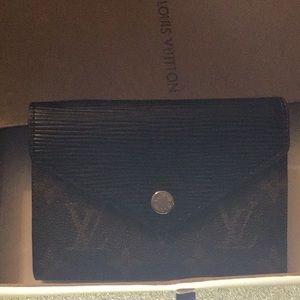 Louis Vuitton monogram small wallet and black